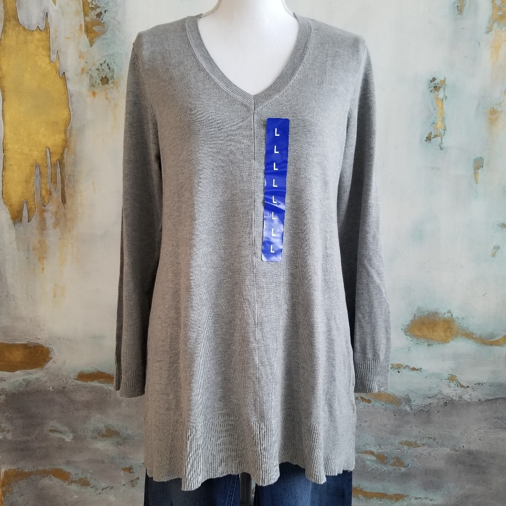 DKNY soft heather gray V-neck sweater tunic NWT